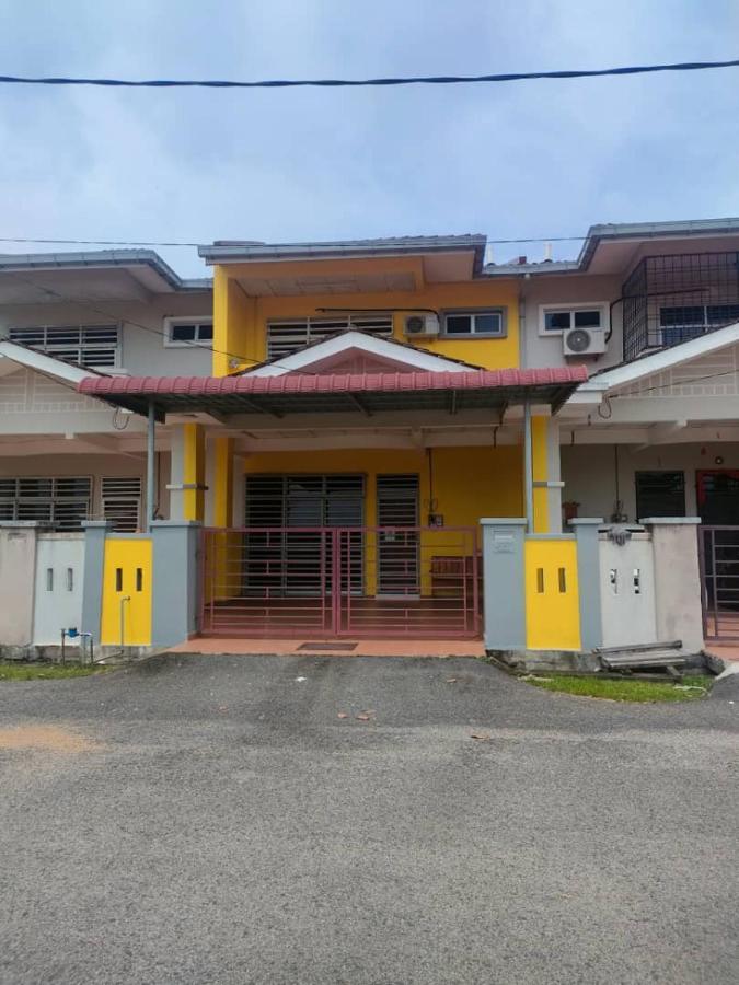 Nvacastay Marang Exterior photo